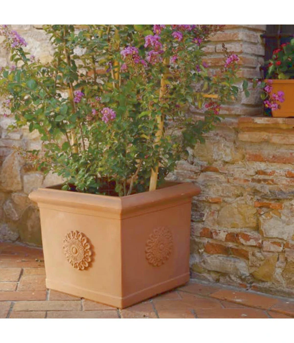 Farmet Kunststoff-Pflanzkübel Festonato, Quadratisch, Terrakotta 2 Farmet Kunststoff-Pflanzkübel Festonato, Quadratisch, Terrakotta – Bild 2
