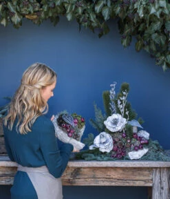 Grabgesteck In Erinnerung, Herzförmig, Ca. B25/H15/T20 Cm 6 Grabgesteck In Erinnerung, Herzförmig, Ca. B25/H15/T20 Cm -Gartenbedarf Kollektion 6463012 WE MO 001 SerieInErinnerungPremiumAllerheiligen2023