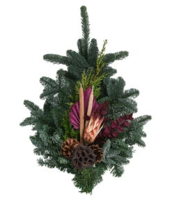 Grabstrauß Aus Nobilis-Tanne, Oval, Pink, Ca. B70/H10/T45 Cm