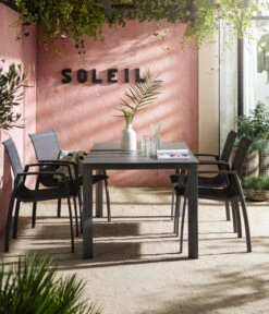 Dehner Stapelstuhl Nancy -Gartenbedarf Kollektion 6701734 6701726 WE MO 001 GruppeNancy